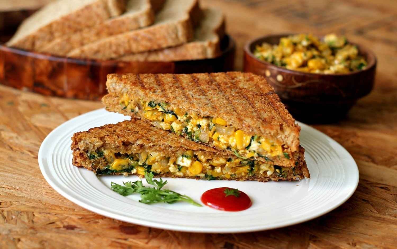 Paneer Corn Sandwich SR